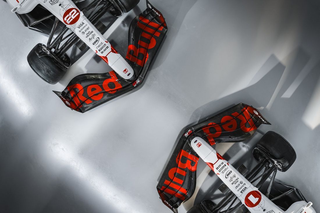 asics Honda Racung レッドブル　F1 鈴鹿　レプリカ　ホンダ Oracle Red Bull RacingF1日本グランプリにスペシャルカラーリングでの