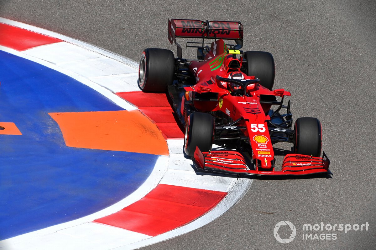 Carlos Sainz Jr, Ferrari SF21