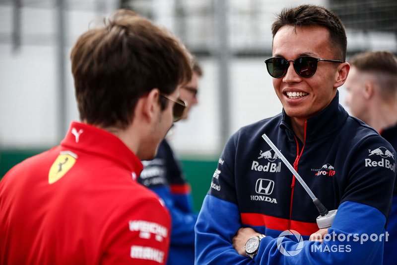 Charles Leclerc, Ferrari, e Alexander Albon, Scuderia Toro Rosso