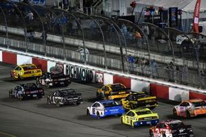 Joey Logano, Team Penske, Ford Mustang Shell Pennzoil nd Clint Bowyer, Stewart-Haas Racing, Ford Mustang Haas Automation