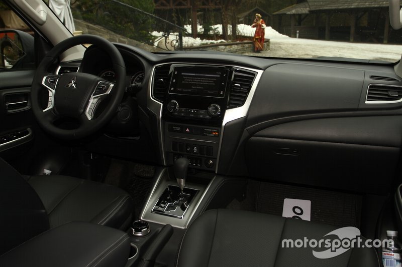 Mitsubishi L200