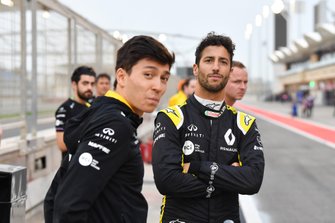 Daniel Ricciardo, Renault F1 Team, Jack Aitken, Renault F1 Team