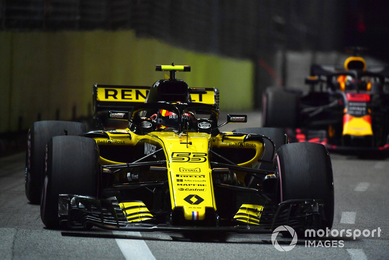12: Carlos Sainz Jr., Renault Sport F1 Team R.S. 18, 1'38.716