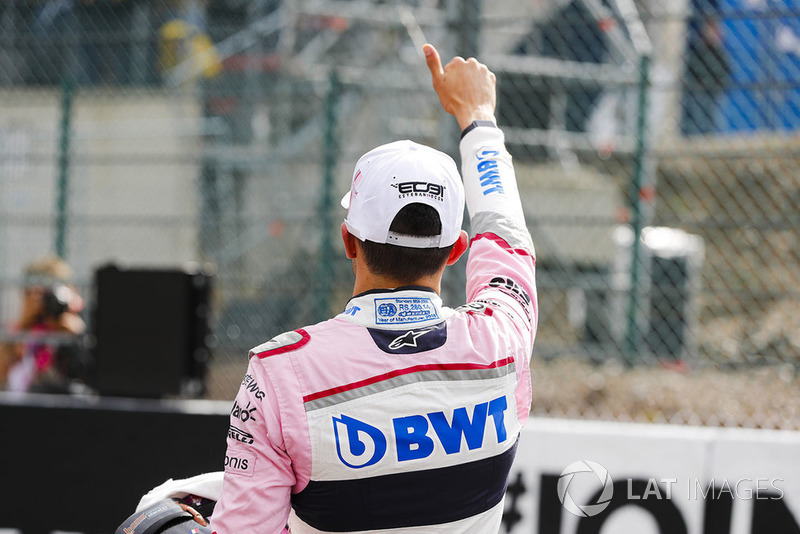 <img src="https://cdn-1.motorsport.com/static/custom/car-thumbs/F1_2018/TESTS/forceindia.png" alt="" width="250" /> Force India