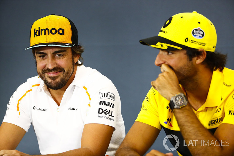 Fernando Alonso, McLaren, and Carlos Sainz Jr., Renault Sport F1 Team, in the Thursday press conference