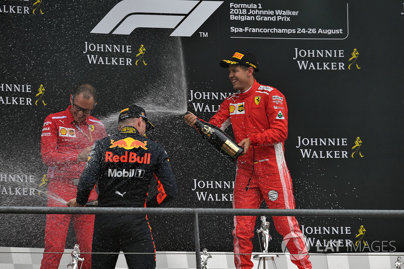Себастьян Феттель, Ferrari, Давід Санчес, Ferrari, Макс Ферстаппен, Red Bull Racing