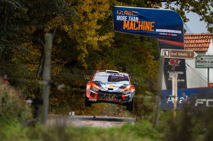 Отт Тянак, Мартин Ярвеоя, команда Hyundai World Rally Team Hyundai i20 N Rally1