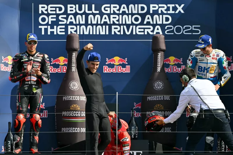 Marco Bezzecchi, Aprilia Racing, Alex Marquez, Gresini Racing, Marc Marquez, Ducati Team