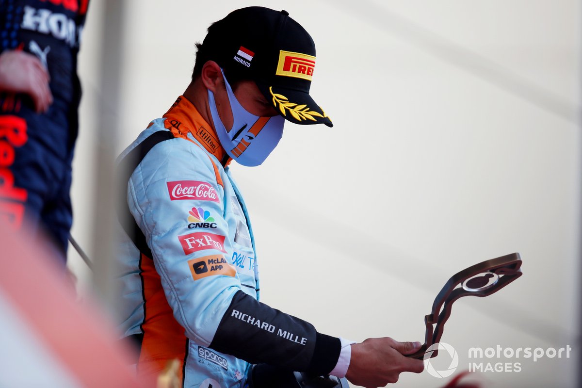 Lando Norris, McLaren, 3rd position, on the podium with his trophy