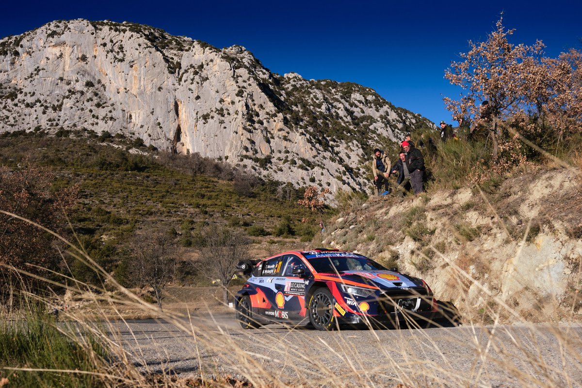 Thierry Neuville, Martijn Wydaeghe, Hyundai World Rally Team Hyundai i20 N Rally1