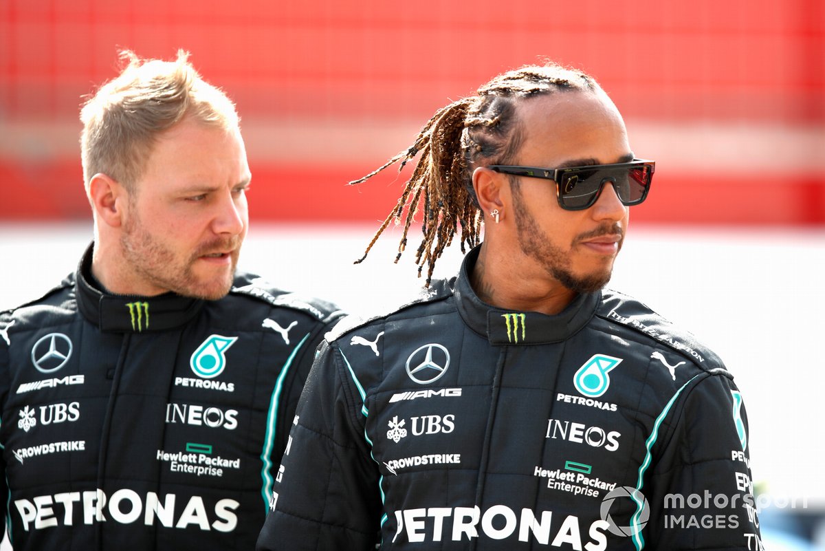 Valtteri Bottas, Mercedes W12 y Lewis Hamilton, Mercedes W12