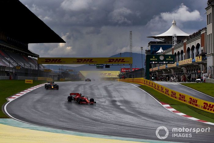 Sebastian Vettel, Ferrari SF1000, Max Verstappen, Red Bull Racing RB16