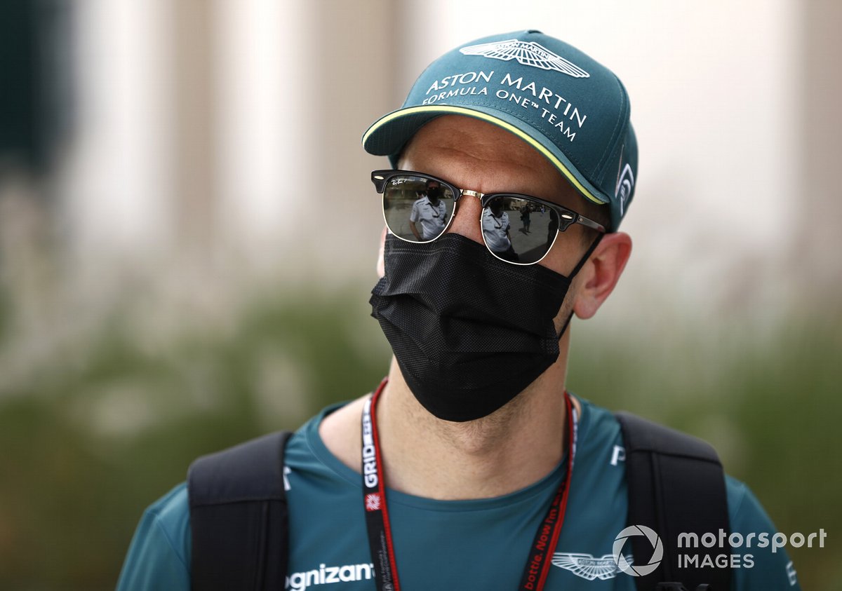 Sebastian Vettel, Aston Martin AMR21