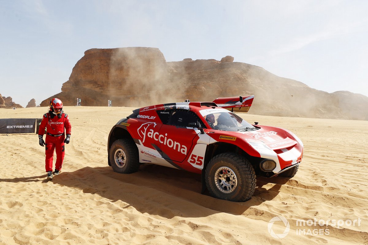 Laia Sanz, Carlos Sainz, Sainz XE Team, en el relevo de pilotos