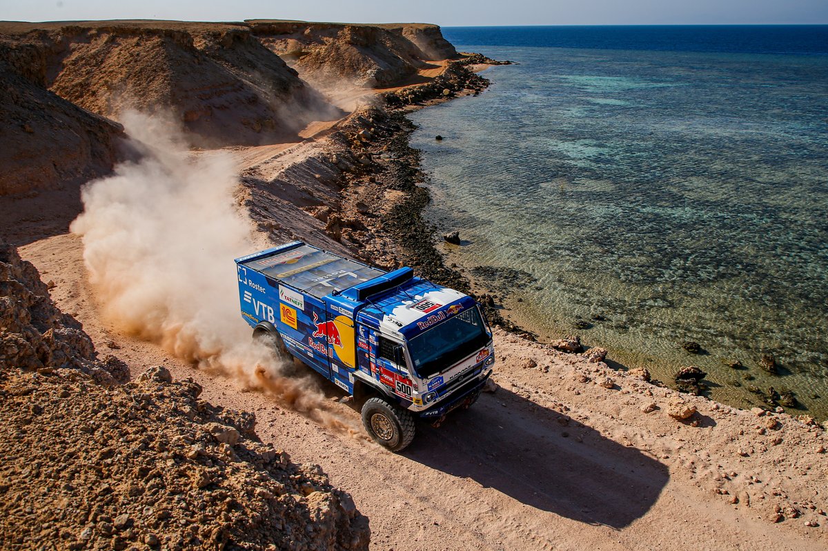 #500 Kamaz - Master: Andrey Karginov, Andrey Mokeev, Igor Leonov