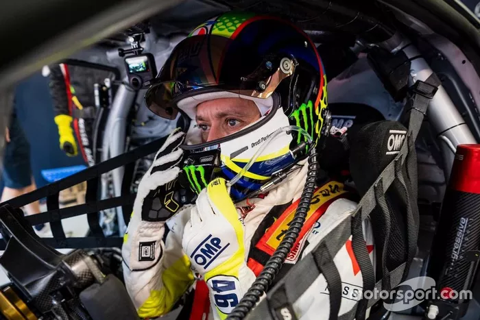  #46 Kessel Racing Monster VR46, Ferrari 488 GT3: Valentino Rossi
