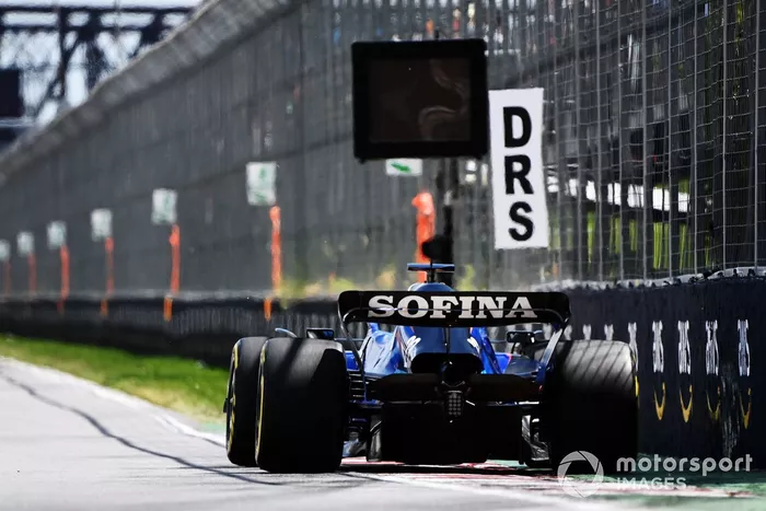 Alex Albon, Williams FW44