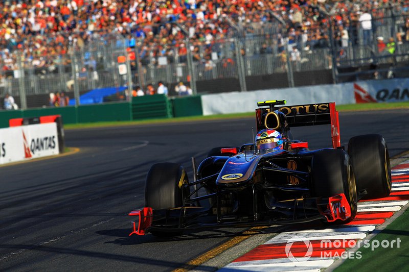 Vitaly Petrov, Lotus Renault GP R31