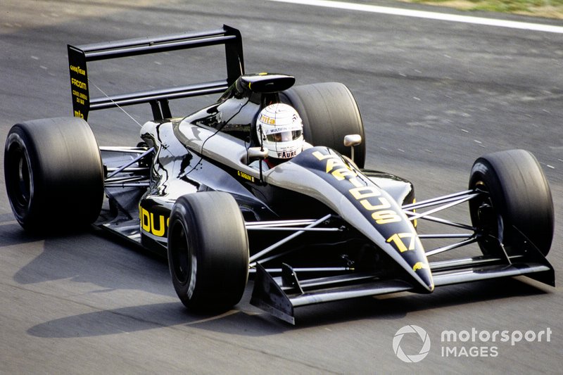 Gabriele Tarquini, AGS JH25 Ford, al GP d'Italia del 1990