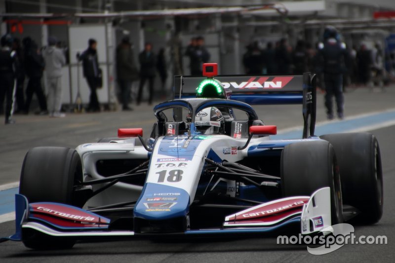Kamui Kobayashi(carrozzeria Team KCMG