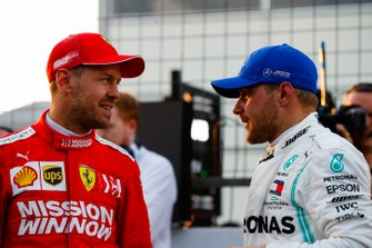 Sebastian Vettel, Ferrari, Valtteri Bottas, Mercedes AMG F1