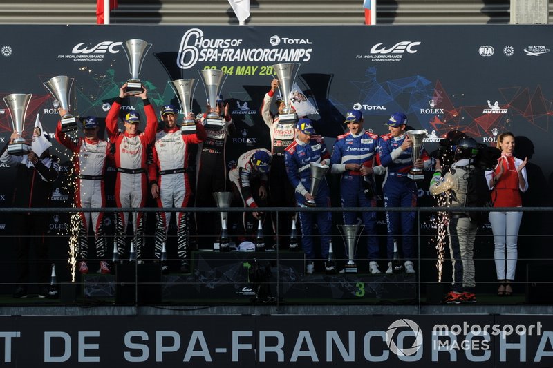 P1 Podium, #3 Rebellion Racing Rebellion R-13 - Gibson: Nathanael Berthon, Thomas Laurent, Gustavo Menezes, #8 Toyota Gazoo Racing Toyota TS050: Sébastien Buemi, Kazuki Nakajima, Fernando Alonso and #11 SMP Racing BR Engineering BR1: Mikhail Aleshin, Vitaly Petrov, Stoffel Vandoorne 