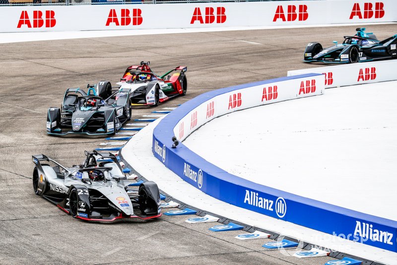 Sébastien Buemi, Nissan e.Dams, Nissan IMO1, Stoffel Vandoorne, HWA Racelab, VFE-05, Lucas Di Grassi, Audi Sport ABT Schaeffler, Audi e-tron FE05, Gary Paffett, HWA Racelab, VFE-05