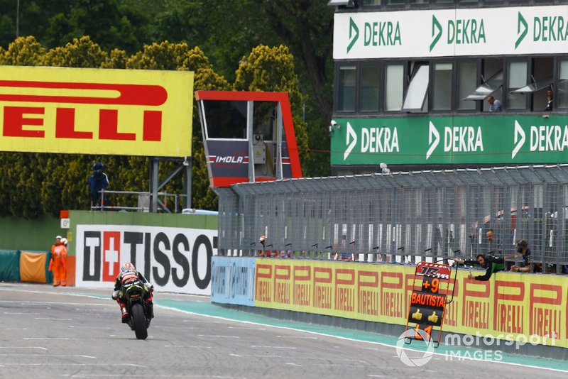 Jonathan Rea, Kawasaki Racing Team, pitboard plus9
