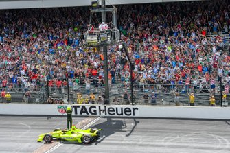 Le vainqueur Simon Pagenaud, Team Penske Chevrolet