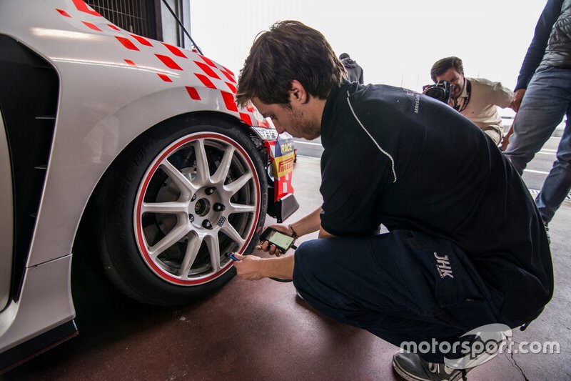 Detalle de las instalaciones y programas de Motor&Sport Institute