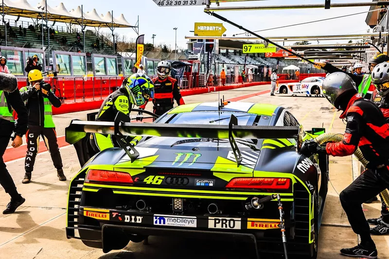 #46 Team WRT Audi R8 LMS evo II GT3: Valentino Rossi