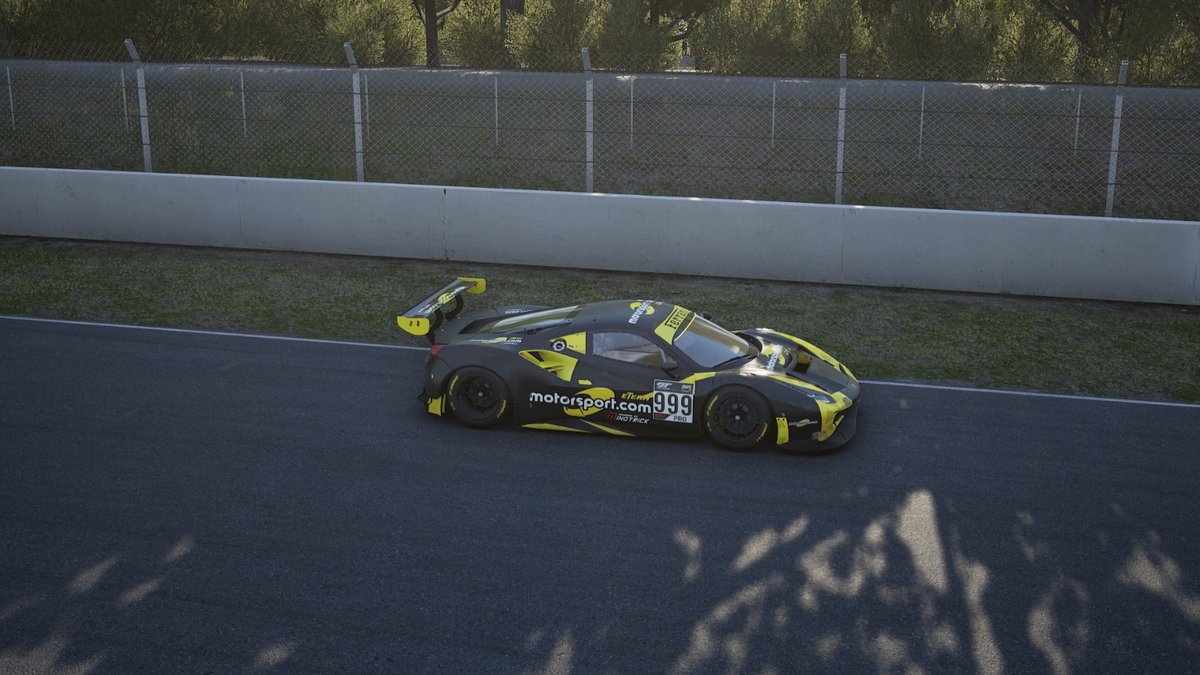 Motorsport.com eTeam Powered by MindTrick