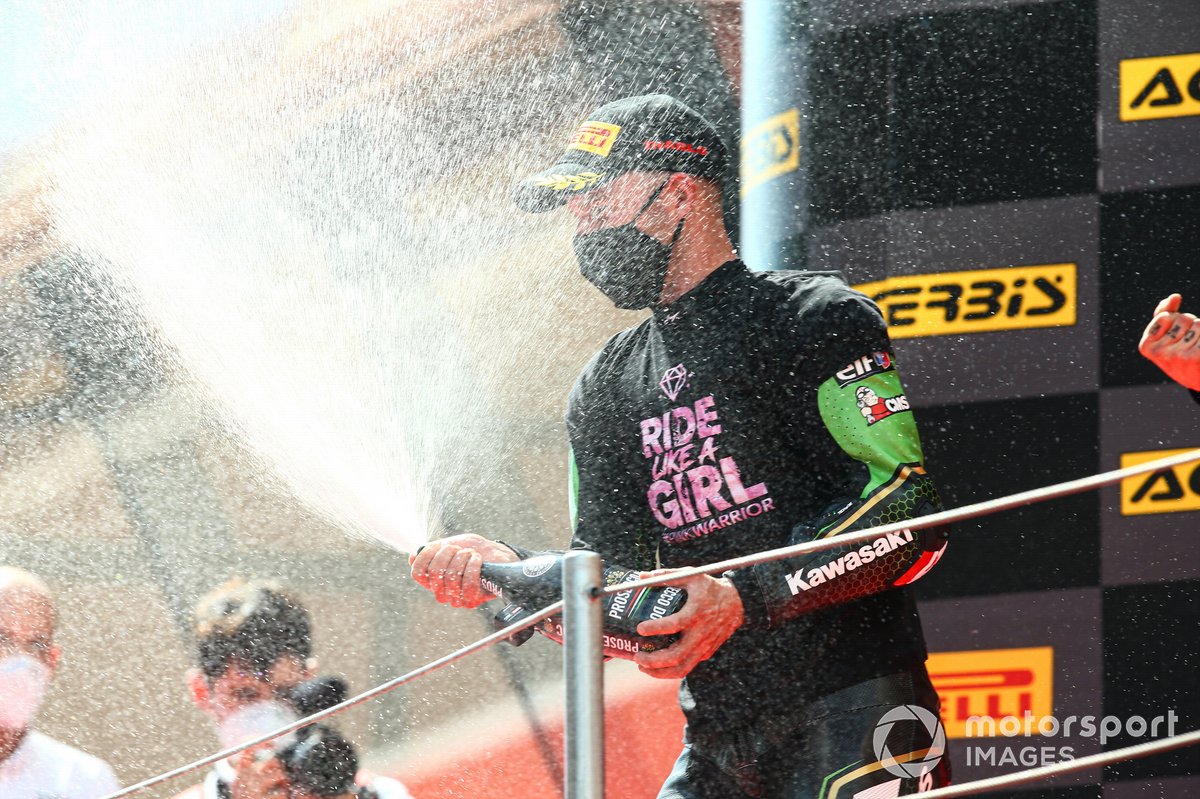 Podio: Ganador Jonathan Rea, Kawasaki Racing Team