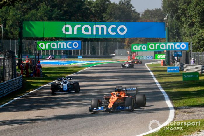 Carlos Sainz Jr., McLaren MCL35 