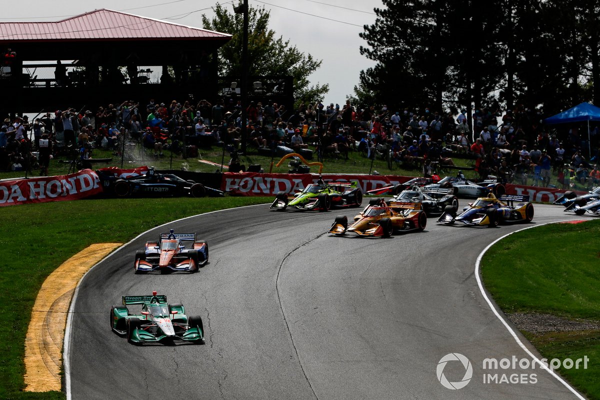 Colton Herta, Andretti Harding Steinbrenner Autosport Honda líder al inicio, Felix Rosenqvist, Chip Ganassi Racing Honda, Alex Palou, Dale Coyne Racing with Team Goh Honda, Marco Andretti, Andretti Herta with Marco & Curb-Agajanian Honda chocan
