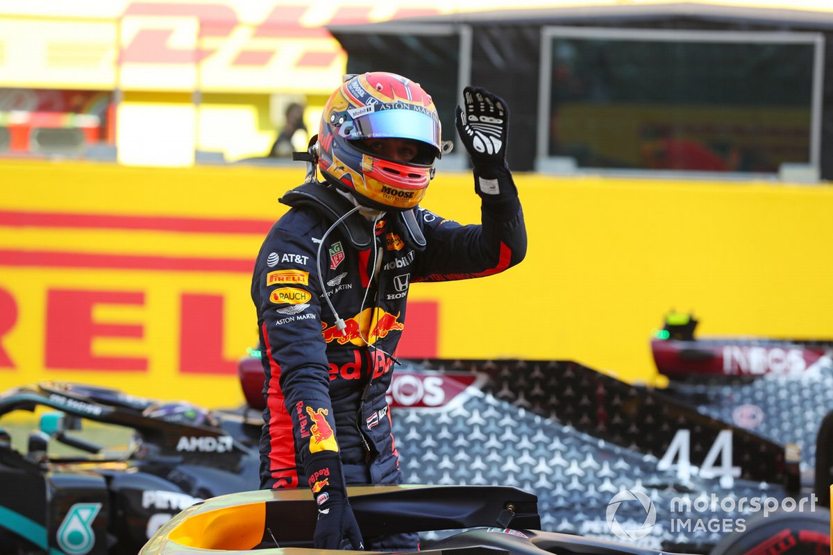 Tercer lugar Alex Albon, Red Bull Racing