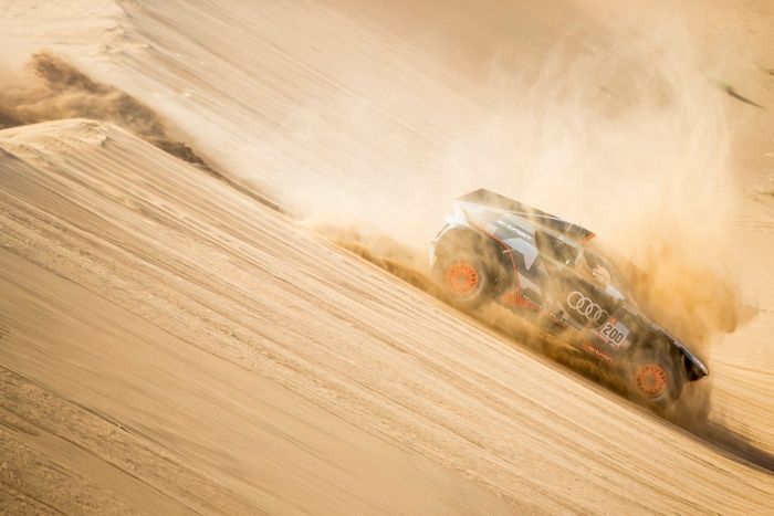 #200 Team Audi Sport Audi: Stéphane Peterhansel, Edouard Boulanger