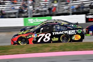 Martin Truex Jr., Furniture Row Racing, Toyota Camry 5-hour ENERGY/Bass Pro Shops