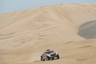 #304 X-Raid Mini JCW Team: Stephane Peterhansel, David Castera