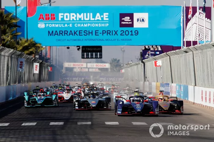 Sam Bird, Envision Virgin Racing, Audi e-tron FE05, Jean-Eric Vergne, DS TECHEETAH, DS E-Tense FE19, al inicio