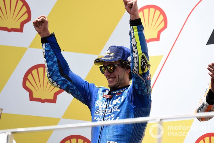Podio: segundo clasificado Alex Rins, Team Suzuki MotoGP