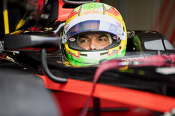 Roberto Merhi, Rapax