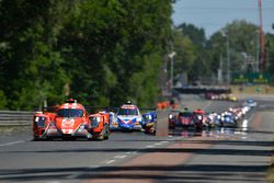 #25 CEFC Manor Oreca 07 Gibson: Roberto Gonzalez, Simon Trummer, Vitaly Petrov