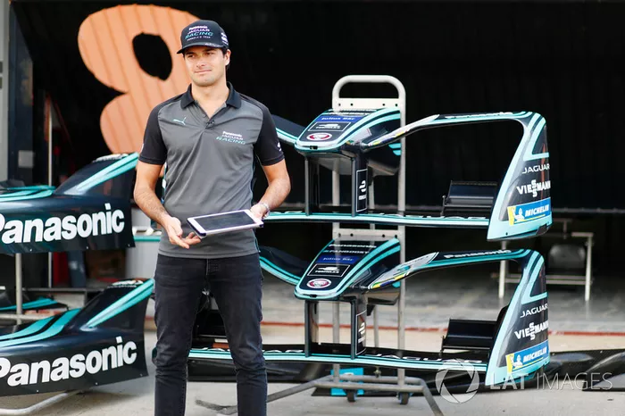 Nelson Piquet Jr., Jaguar Racing
