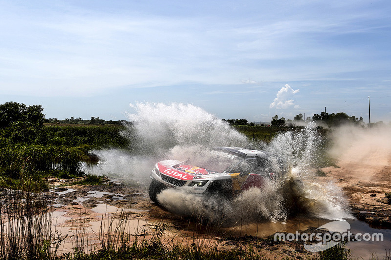 #304 Peugeot Sport Peugeot 3008 DKR: Carlos Sainz, Lucas Cruz