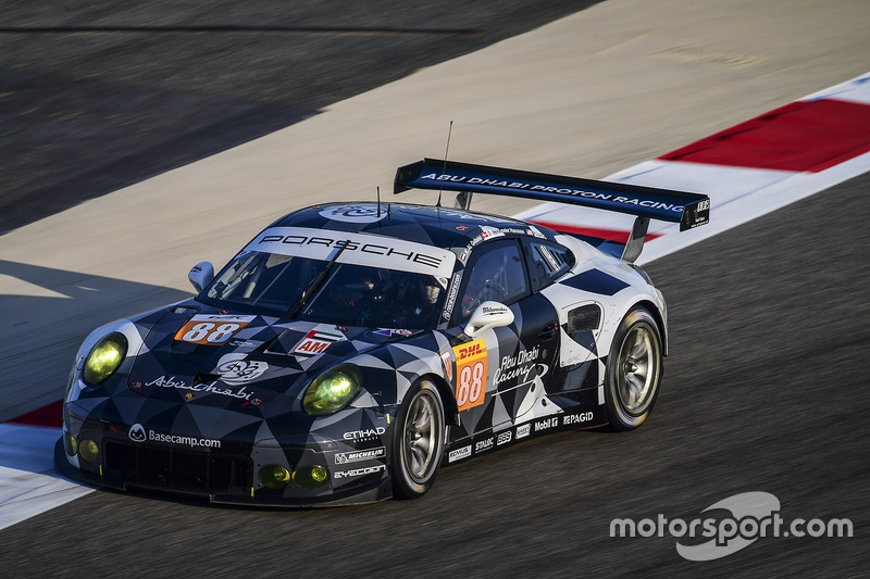 6. LMGTE-Am: #88 Proton Racing, Porsche 911 RSR: Khaled Al Qubaisi, David Heinemeier Hansson, Patrick Long