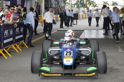 Race winner António Felix da Costa, Carlin Dallara Volkswagen