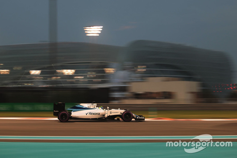 Falando em 'goleada', Massa foi batido em larga escala por Bottas: 17 a 4. O brasileiro, entretanto, superou o finlandês em Abu Dhabi.