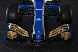 Sauber C36 ön kanat
