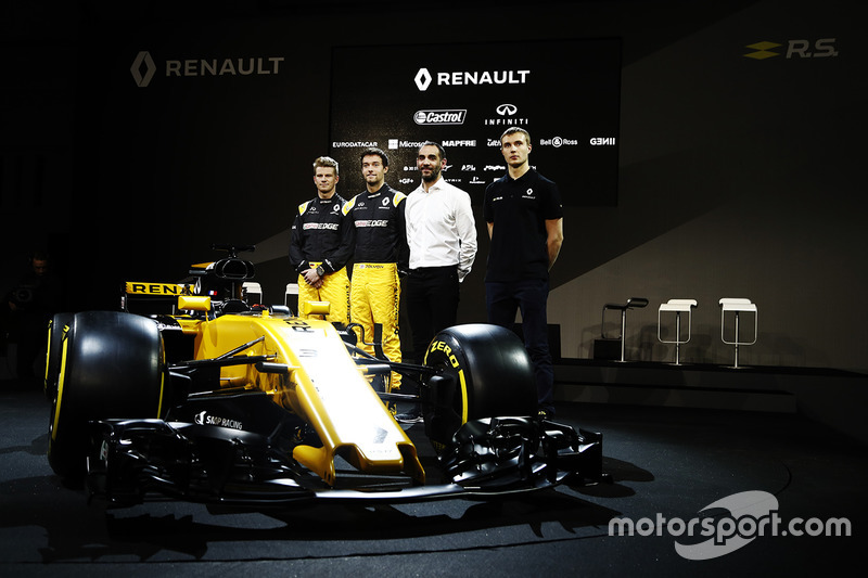 Jolyon Palmer, Renault Sport F1 Team and Nico Hulkenberg, Renault Sport F1 Team